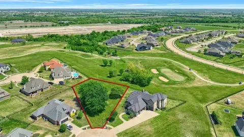 Golf Course View Cul-de-Sac Lot