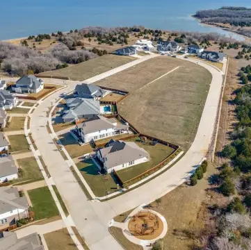 Oversized Lot Near Lake Lavon