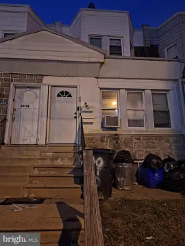 Well-Maintained Duplex in Philadelphia