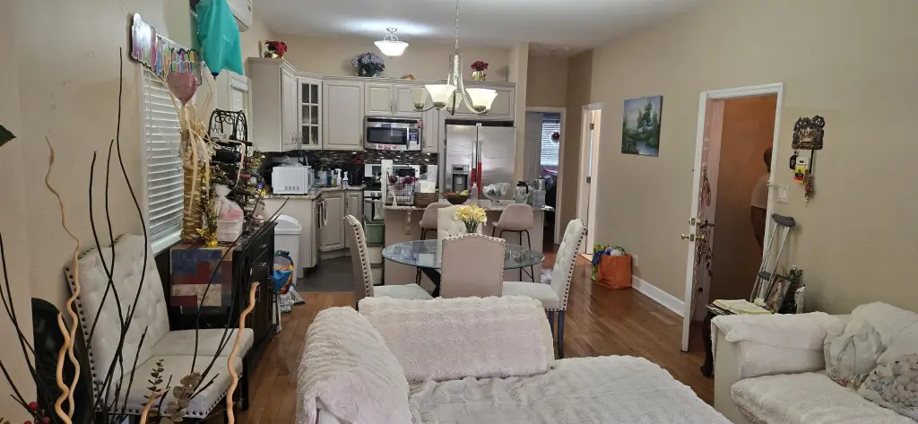 Picture 3