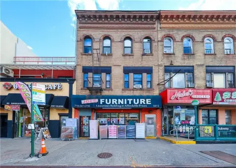 Brooklyn Mixed-Use Building For Sale