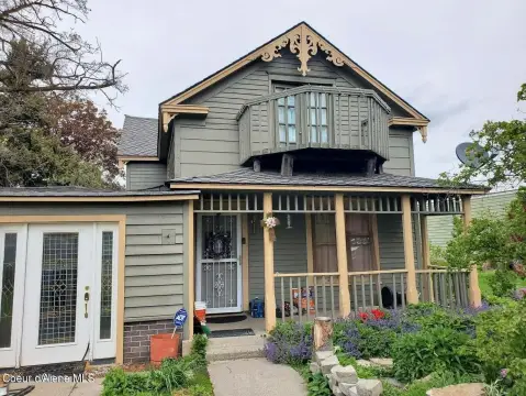 Post Falls Commercial Property