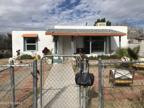 Duplex Patio Home in Tucson