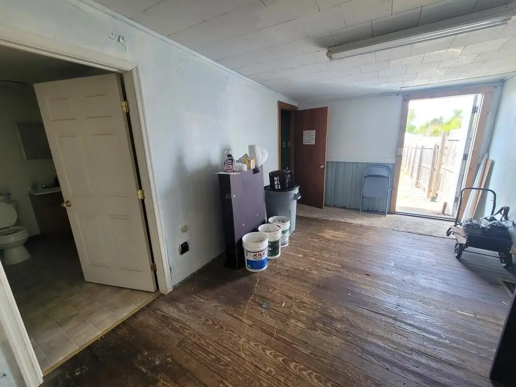 Picture 43