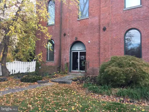 Professional Office Space For Lease