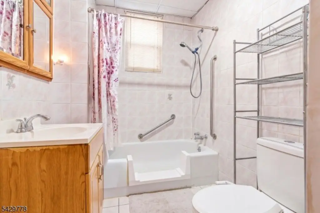 Picture 8