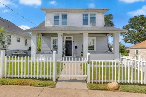 Renovated Duplex in Roanoke, VA