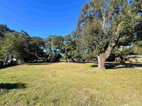 Pensacola Land Ready For Home