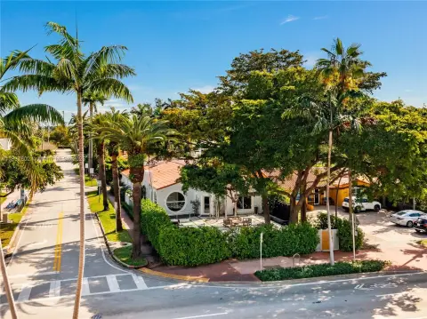 Miami Beach Office For Lease