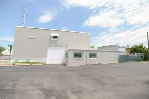 Norfolk Industrial Warehouse For Sale