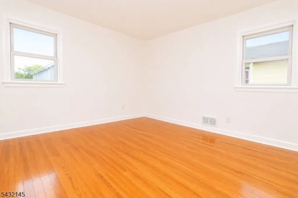 Picture 18