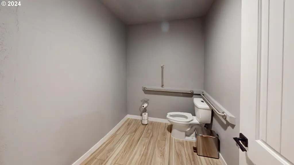 Picture 19