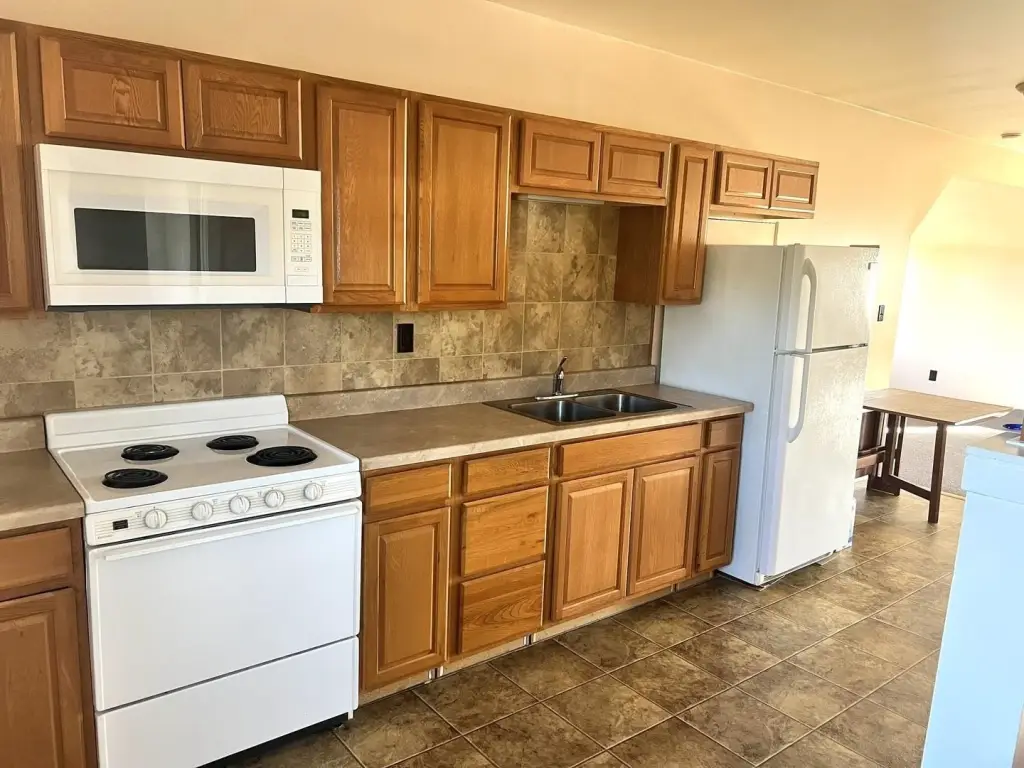 Picture 3