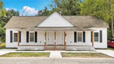 Renovated Duplex Near Hope Mills