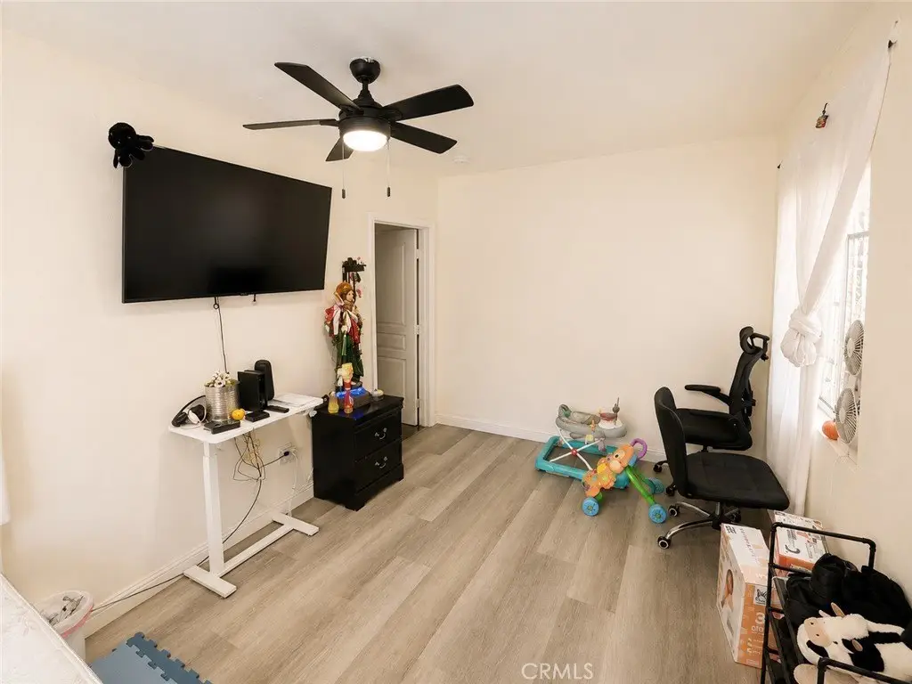 Picture 2