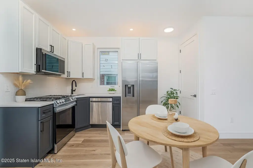 Picture 7