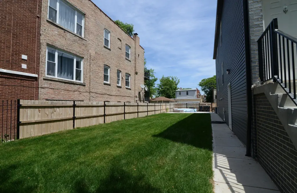Picture 4