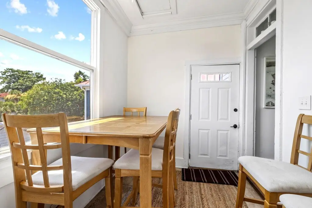 Picture 30