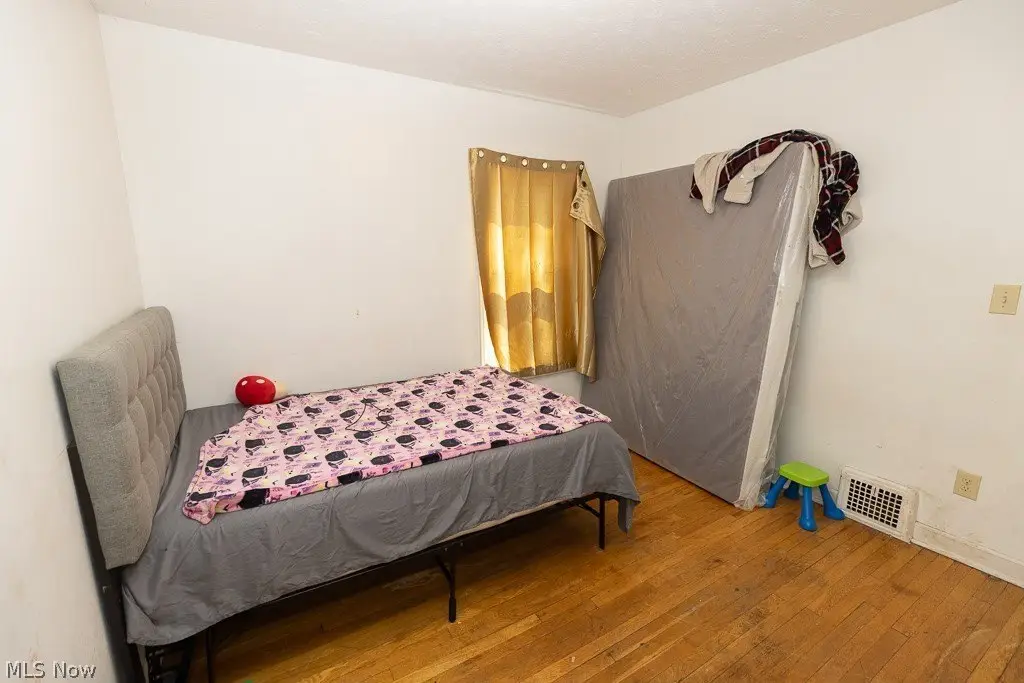Picture 18