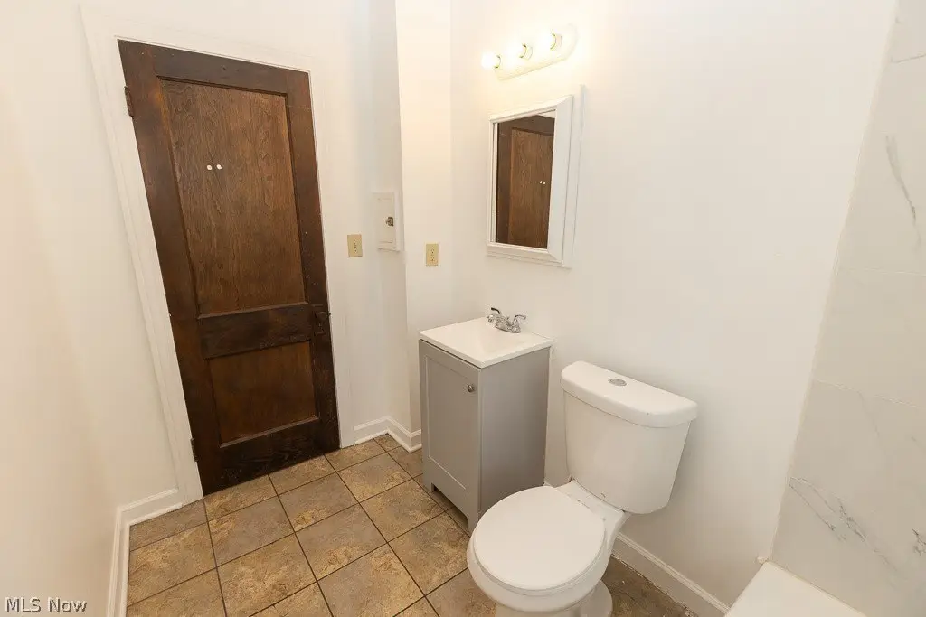 Picture 33