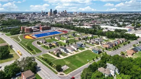 Residential Lot in Monarch Manor