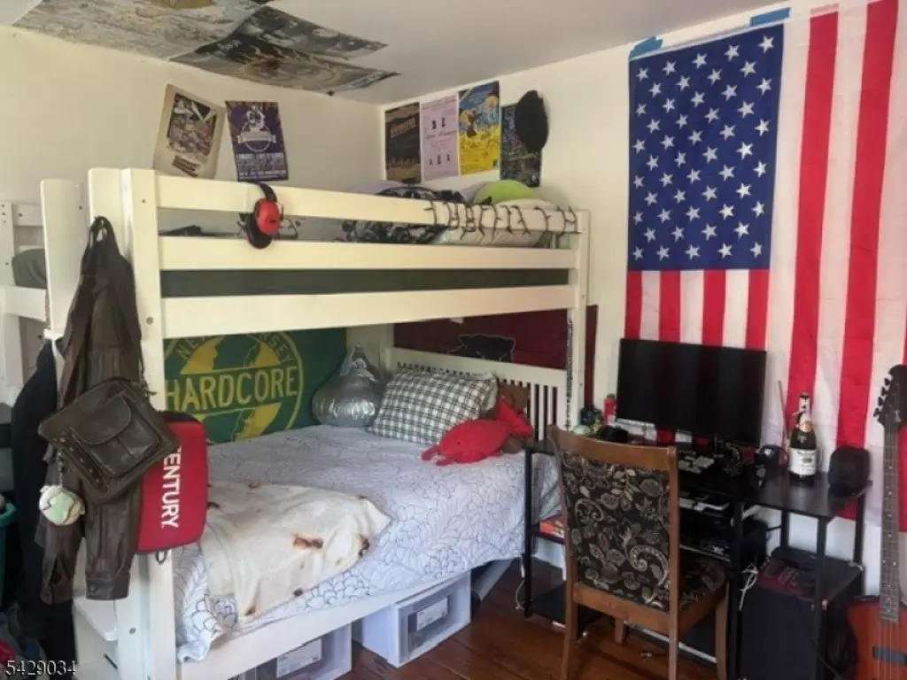 Picture 18