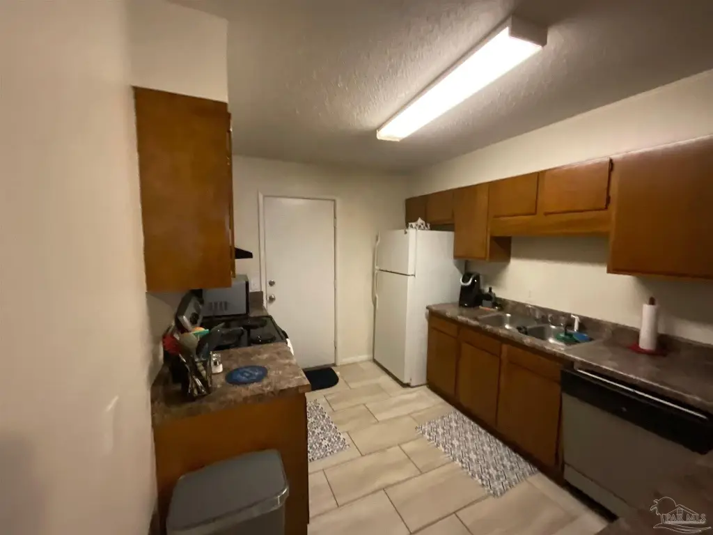Picture 17