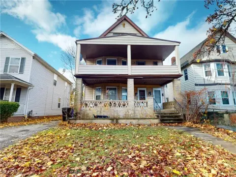 Updated Triplex Near Downtown Cleveland