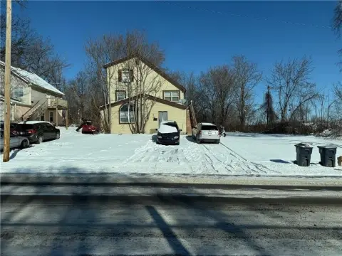 Turnkey Duplex in Northeast Kansas