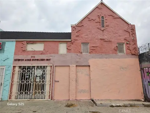 Los Angeles Commercial Building For Sale