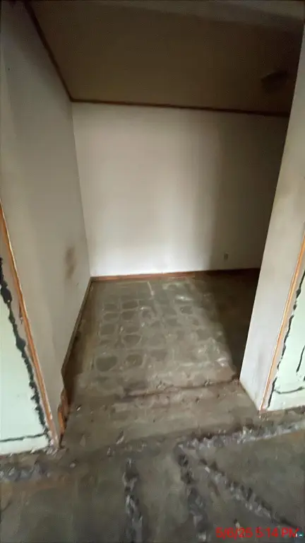 Picture 10