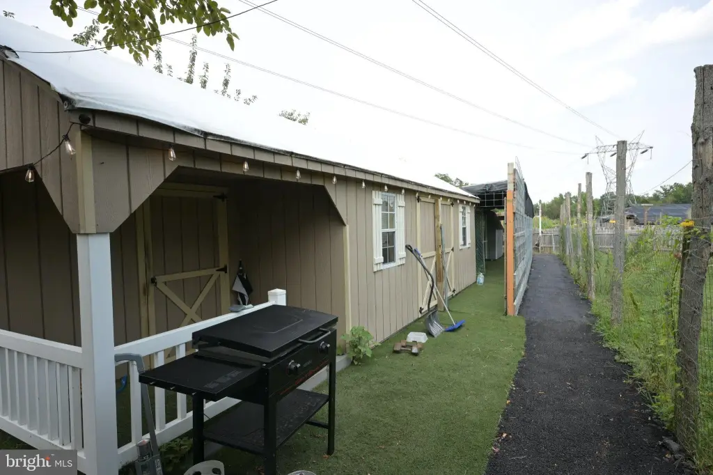 Picture 36