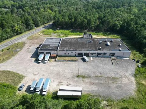 Spacious Warehouse in Mays Landing