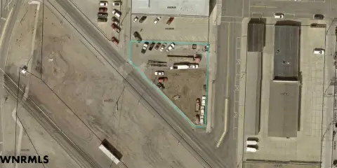 Commercial Lot Near Downtown