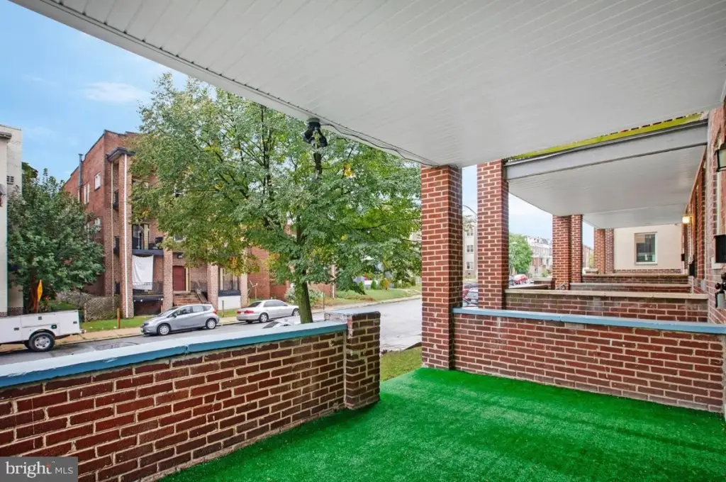 Picture 5