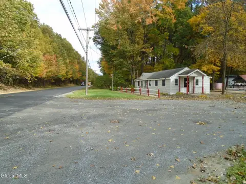 Turnkey Restaurant Property Saratoga Springs