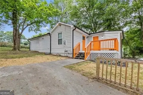 Atlanta Duplex: Guaranteed Income