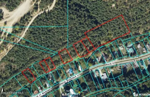 Residential Land in Wardner, ID