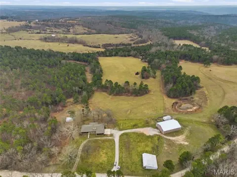 Licking, MO Ranch and Farm