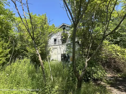 Quadplex Property with Stream