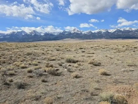 Colorado Land with Mountain Views