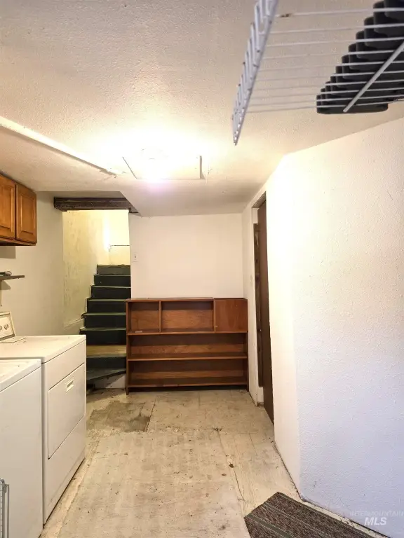 Picture 19