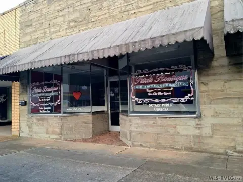 Roanoke Avenue Retail Opportunity