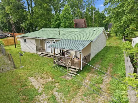 Turnkey Duplex with Private Yards