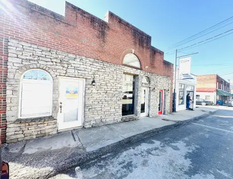 Spacious Mixed-Use Building in Lawrenceburg