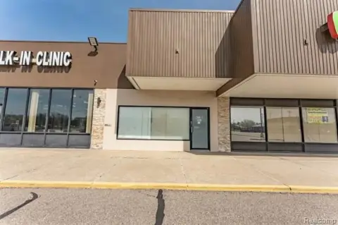 Sterling Heights Retail Space Available