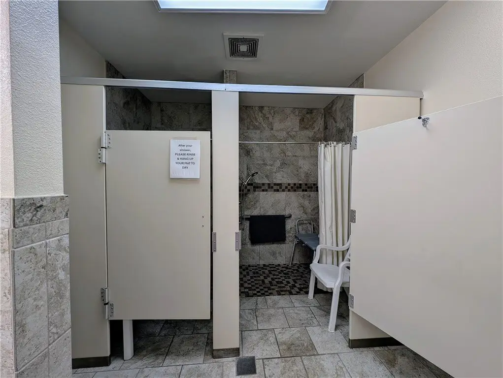 Picture 33