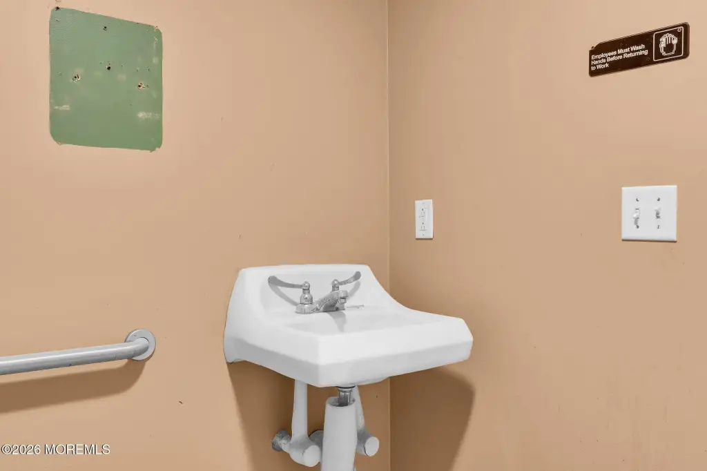 Picture 23