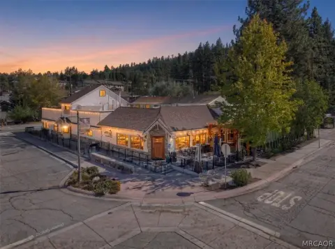 Restaurant and Apartment Property
