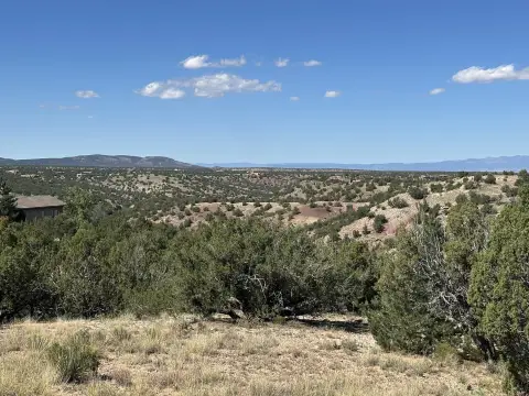 Land with Panoramic Mountain Views